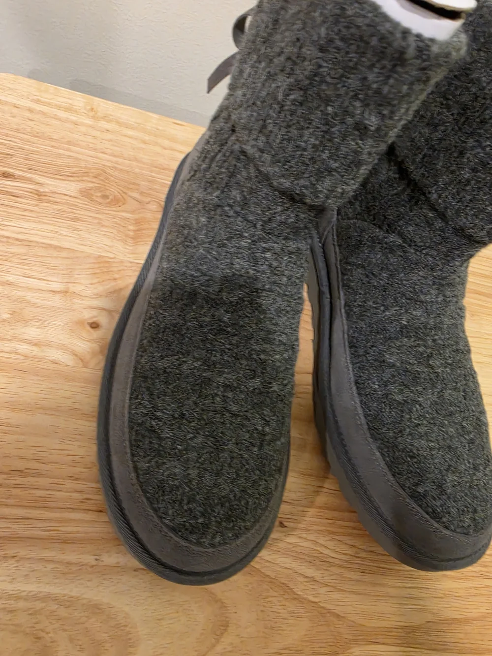 UGG knit cuff
